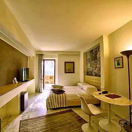 La Bastiglia ホテル 4*