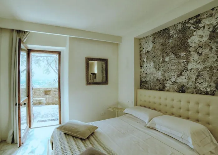 La Bastiglia Hotel 4*